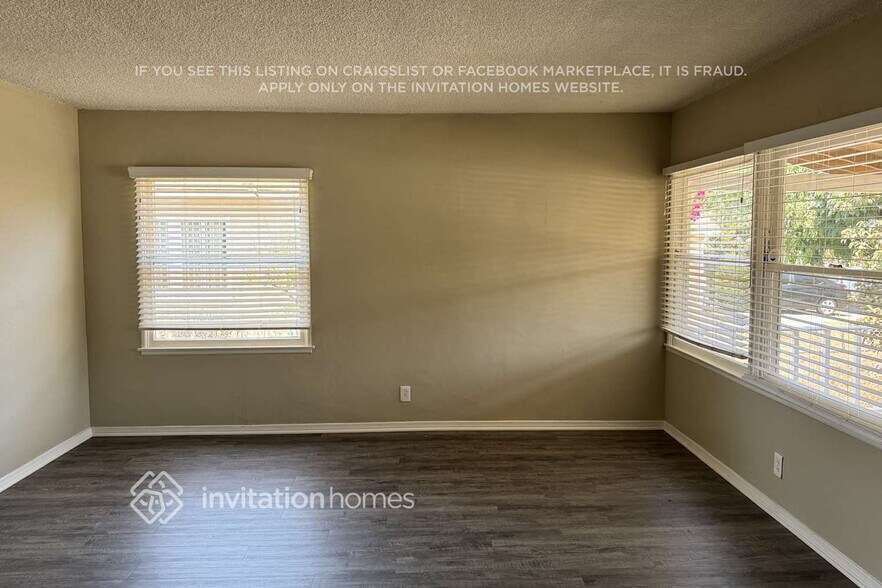 Building Photo - 403 Baldwin Ave