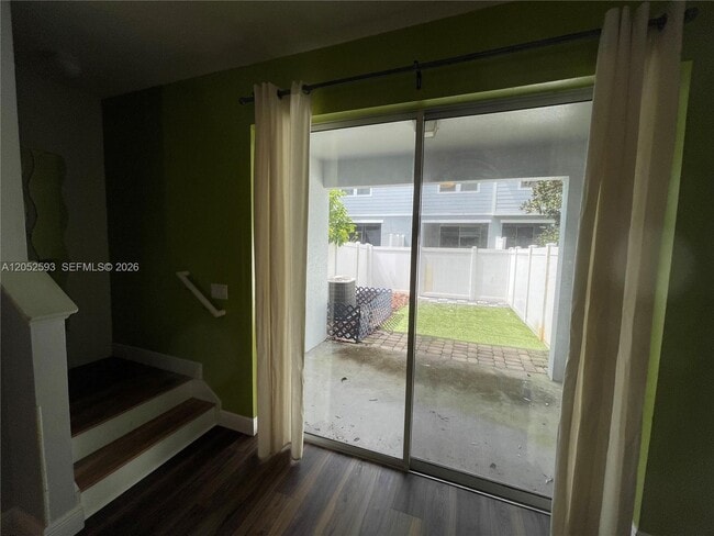 Building Photo - 9038 Shepton St
