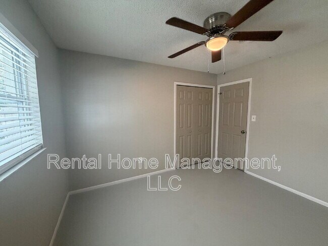 Building Photo - 769 Hendrix Ave