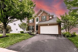 Building Photo - 359 Preston Dr