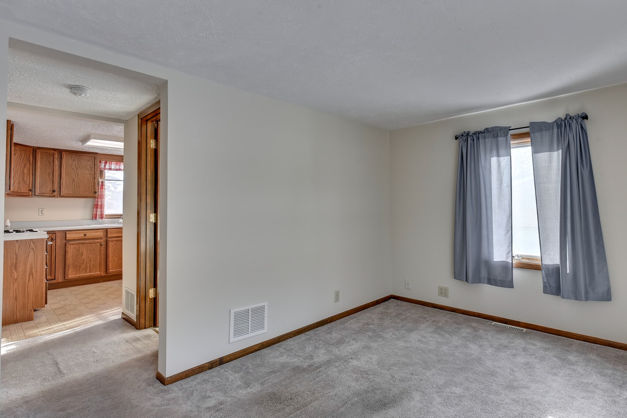 Building Photo - 2721 Josephine St