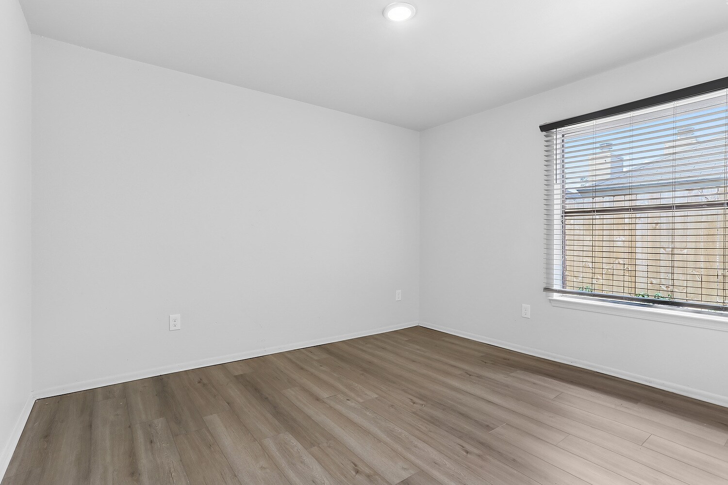 Building Photo - 5122 Blair Ln