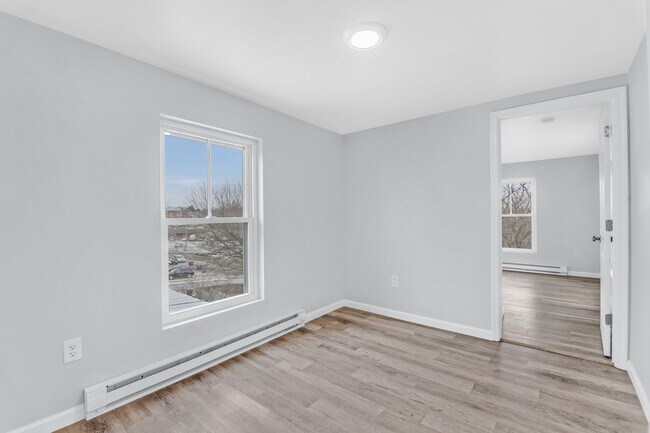 Building Photo - 509 Market St