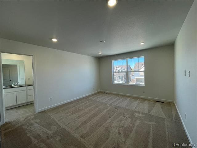 Building Photo - 755 Yankee Boy Lp