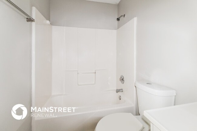 Building Photo - 4809 Shallow Farm Dr NE