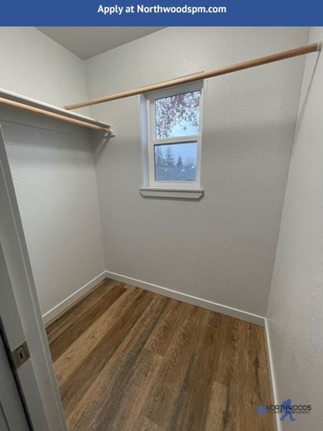 Building Photo - Very Nice Newer Build- 2 Bedroom2 Bathroom...