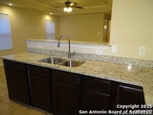 Building Photo - 7006 Lakeview Dr.
