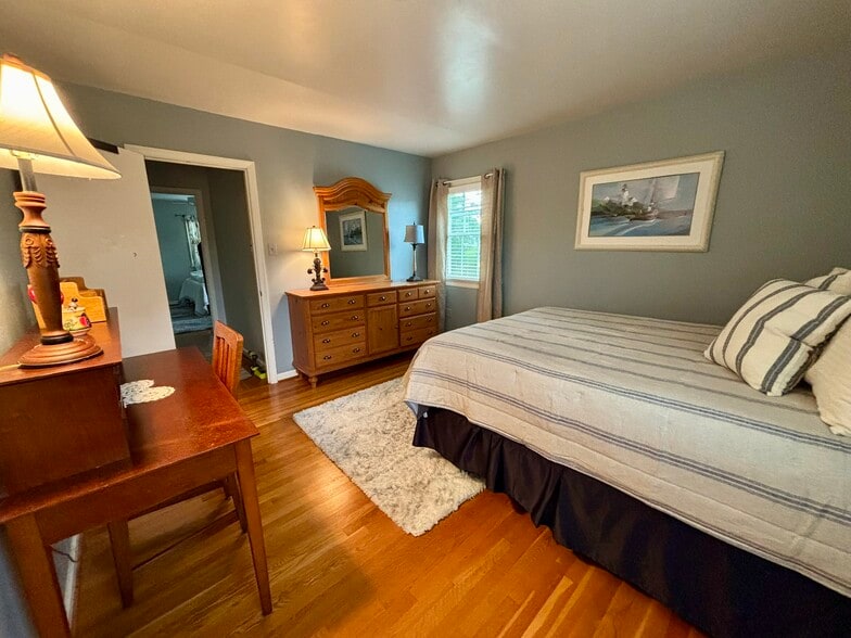 2nd Bedroom Upstairs - 1101 Swissvale Pl