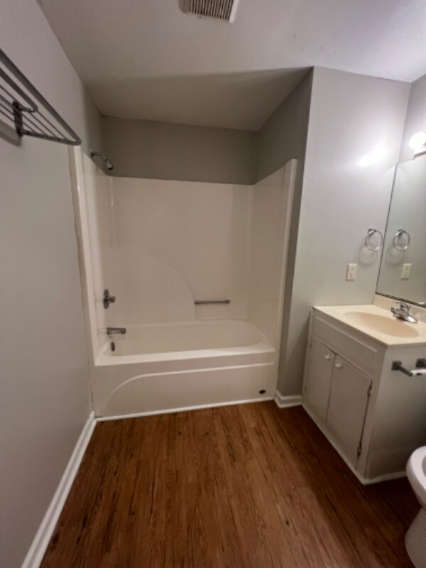Building Photo - 317 Caswell St