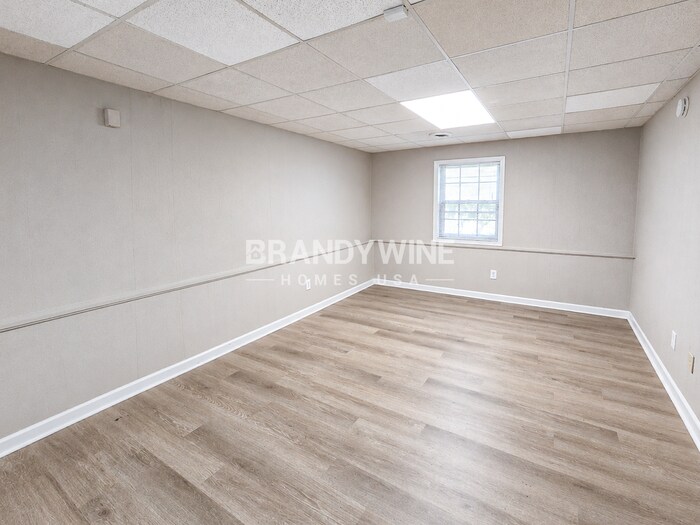 Building Photo - 7301 Fern Ct