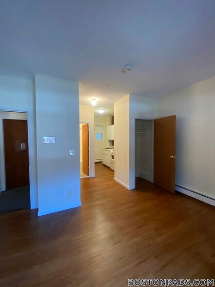 Building Photo - 58 S Huntington Ave
