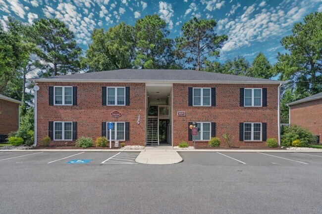 Building Photo - 3695 Clay Pond Rd