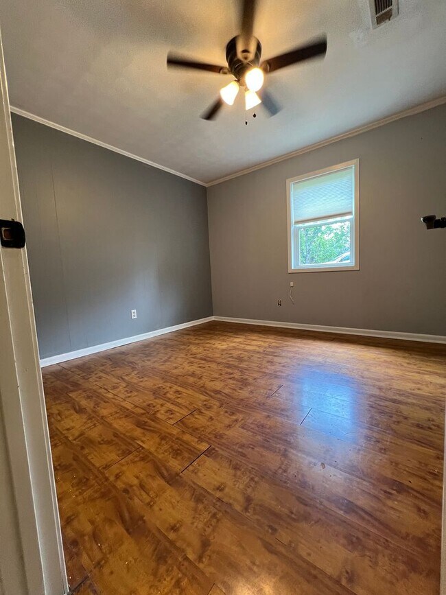 Building Photo - 523 Co Rd 99