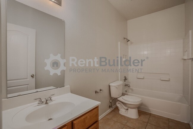 Building Photo - CALL US TODAY AT (505) 808-6467 TO SCHEDULE A CONVENIENT SHOWING