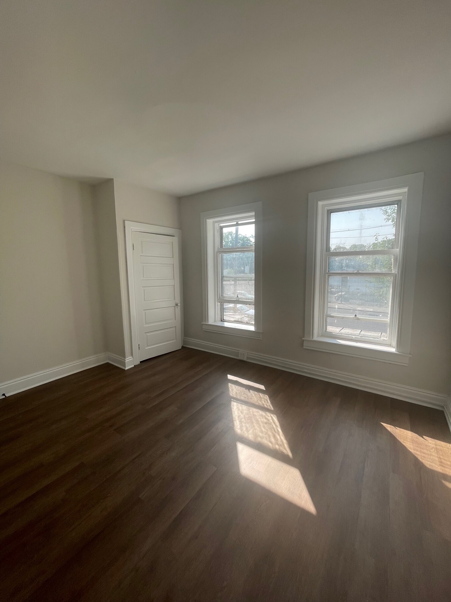 Building Photo - 20 Belview Ave
