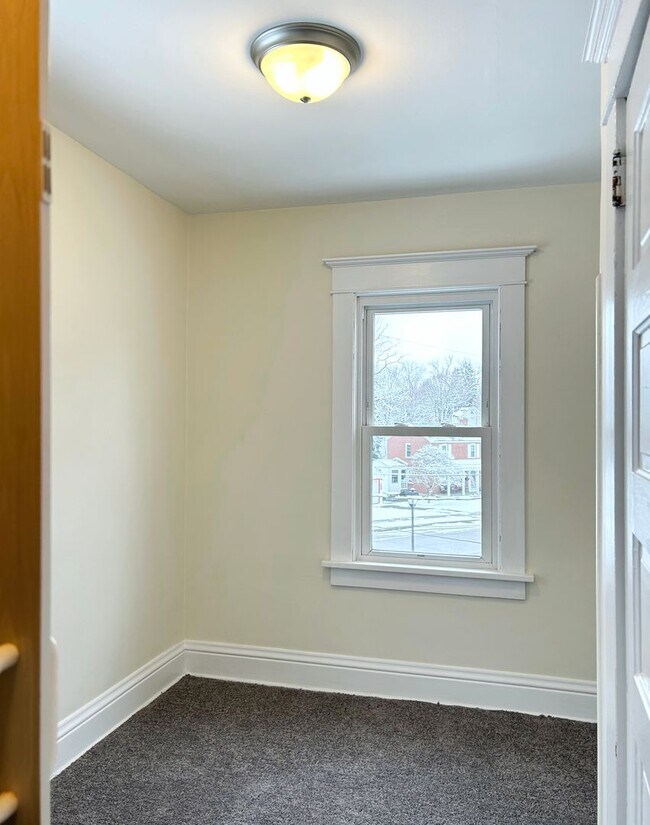 Building Photo - Two Bedroom Home Coming Soon in Grove City