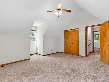 Building Photo - 428 Grand Ridge Dr