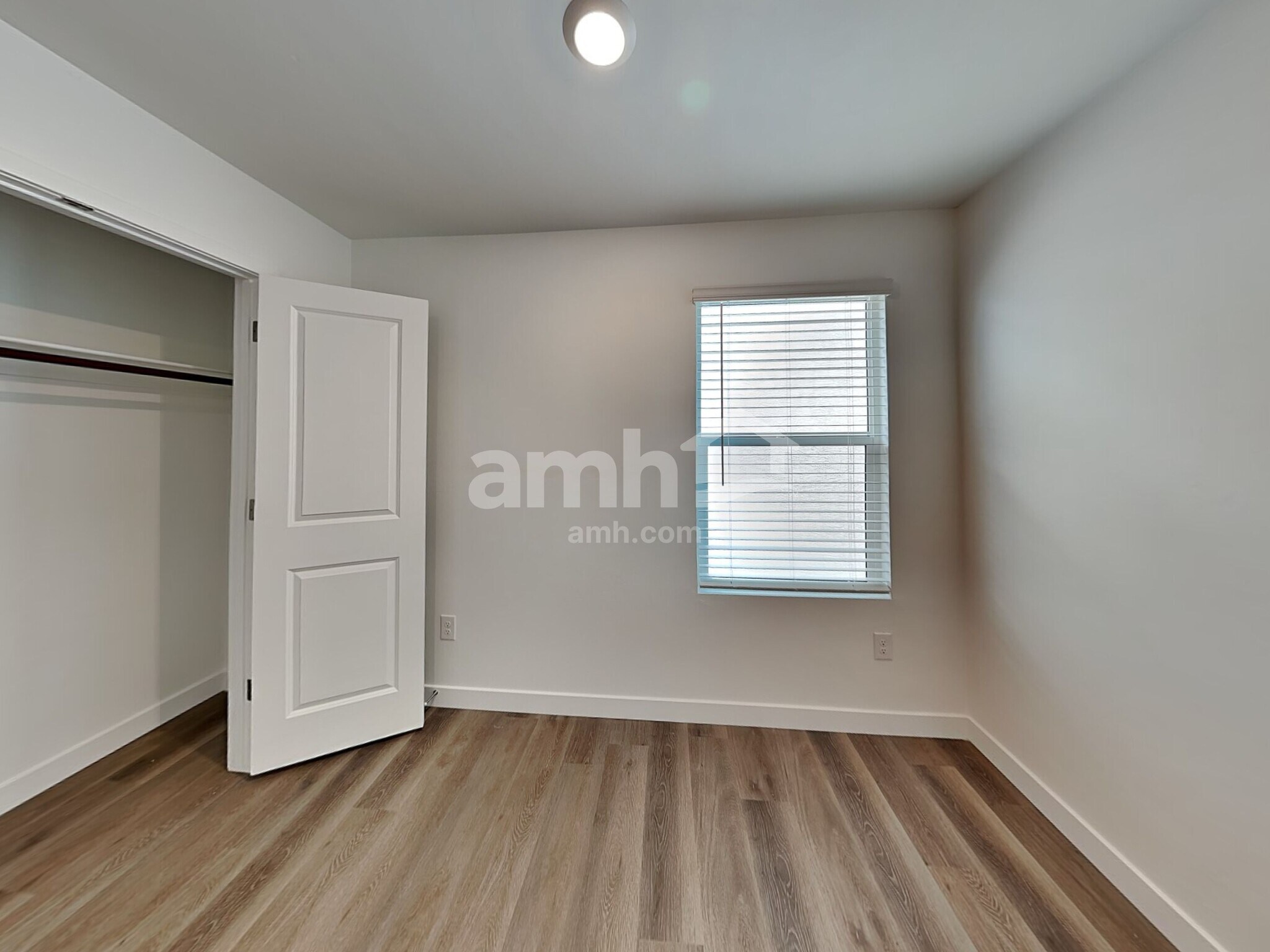 Building Photo - 7417 S Paseo Monte de Oro