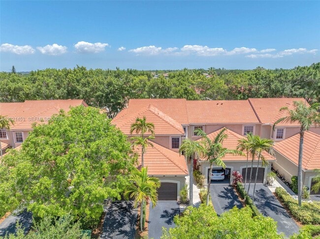 Building Photo - 800 Sorrento Dr