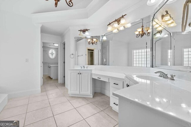 Building Photo - 1475 Boomer Cir