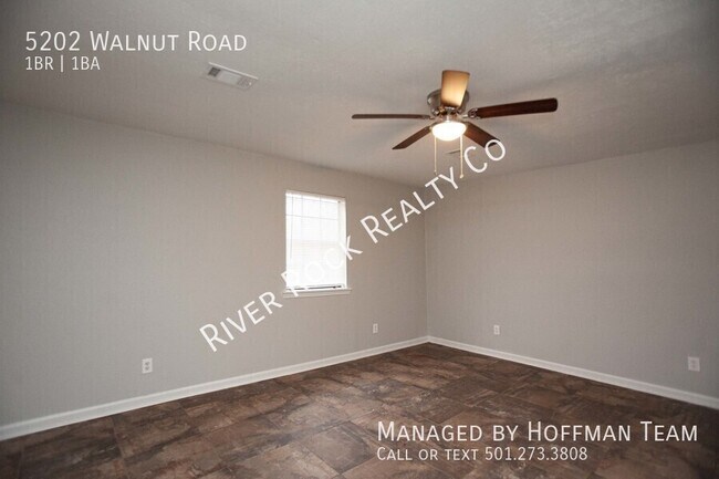 Building Photo - 5202 N Walnut Rd