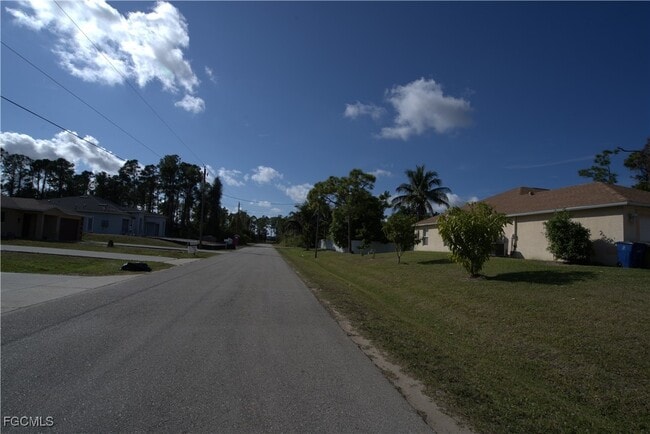 Building Photo - 2901 Hightower Ave S