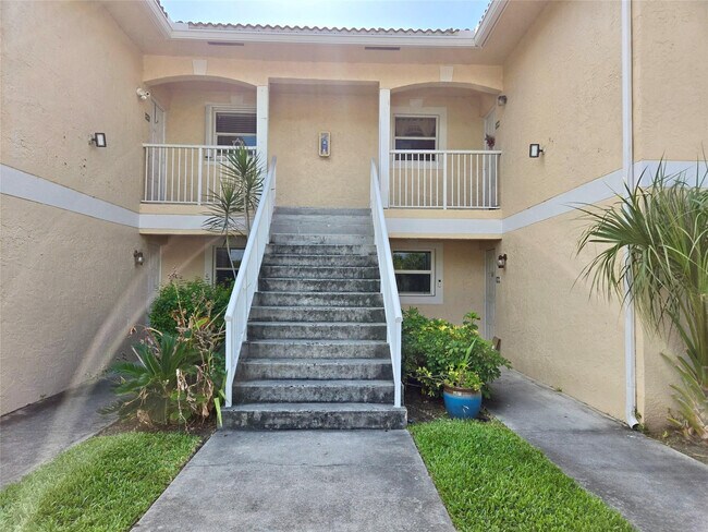 Building Photo - 12269 Royal Palm Blvd