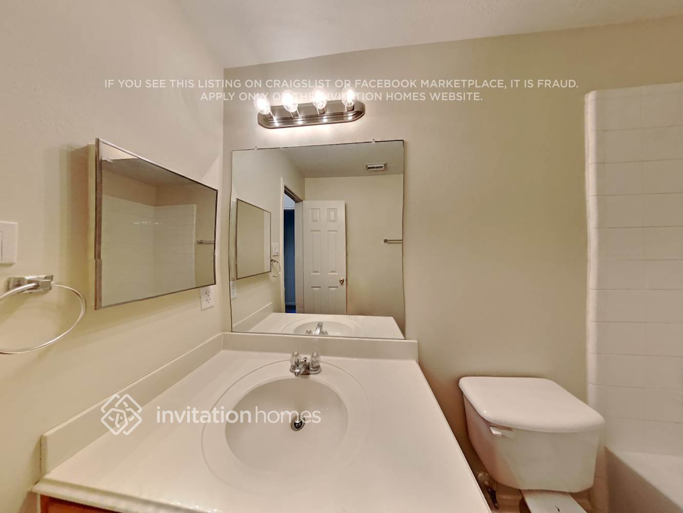 Building Photo - 4027 Ashview Ln