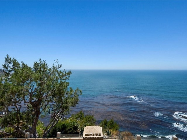 Building Photo - 709 Paseo Del Mar