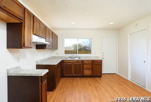 Building Photo - 9222 Five Palms Dr