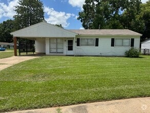 Building Photo - 3409 Bistineau Dr