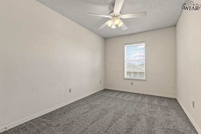 Building Photo - 4705 Eldorado Dr