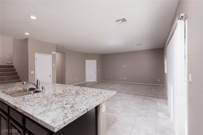 Building Photo - 4536 Lafontaine Ct