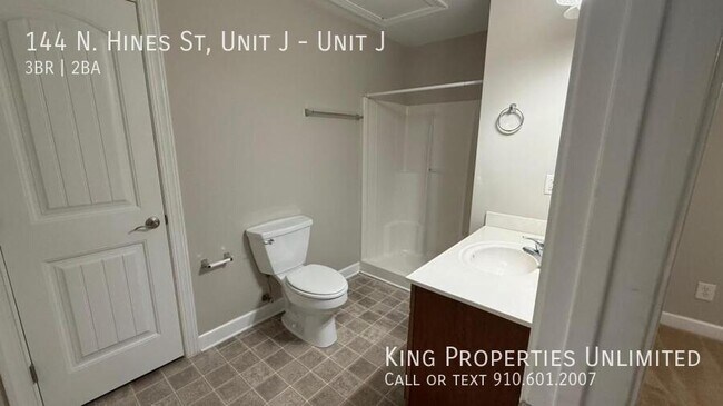 Building Photo - 144 N Hines St