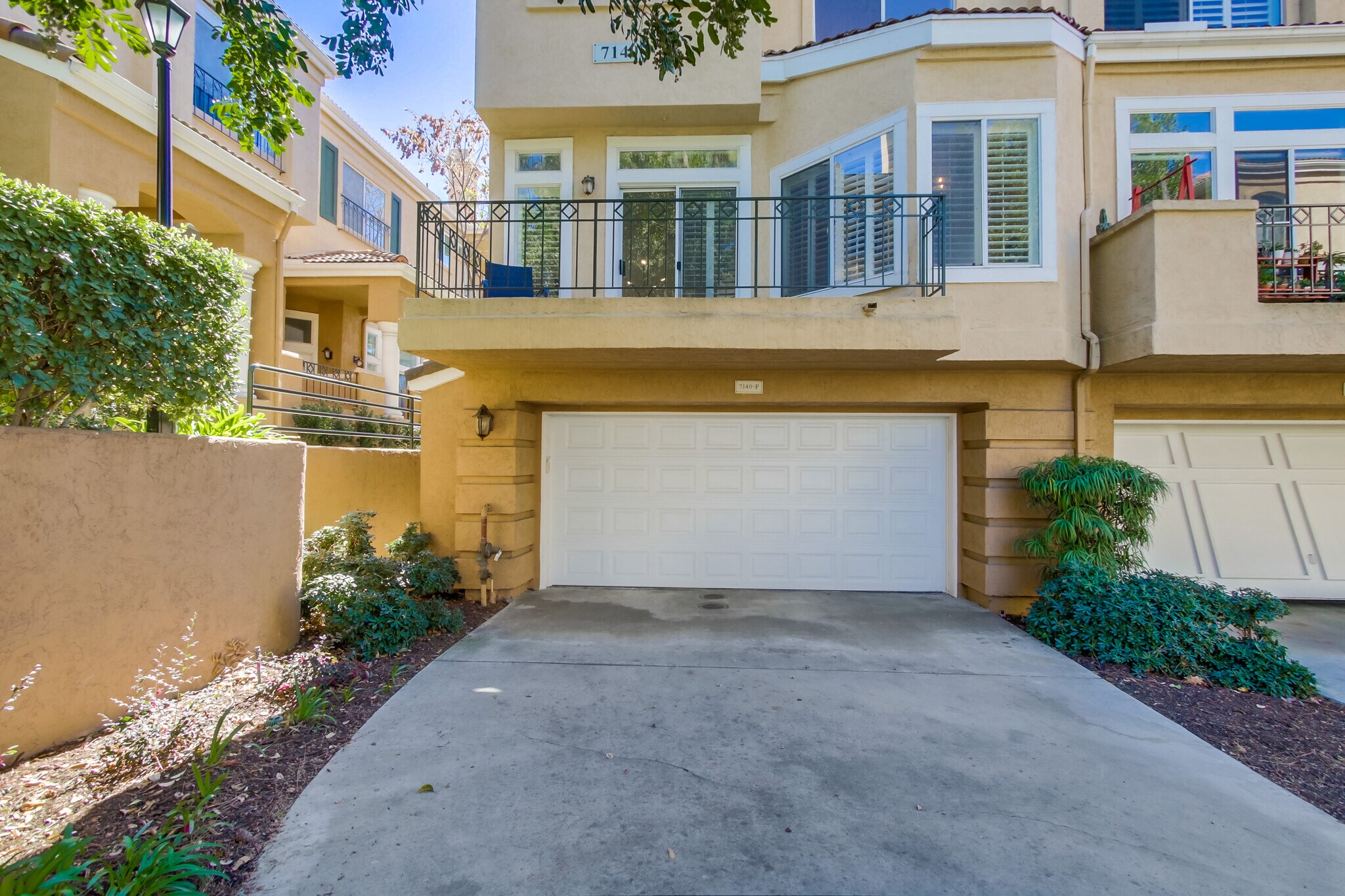 Building Photo - 7140 Calabria Ct