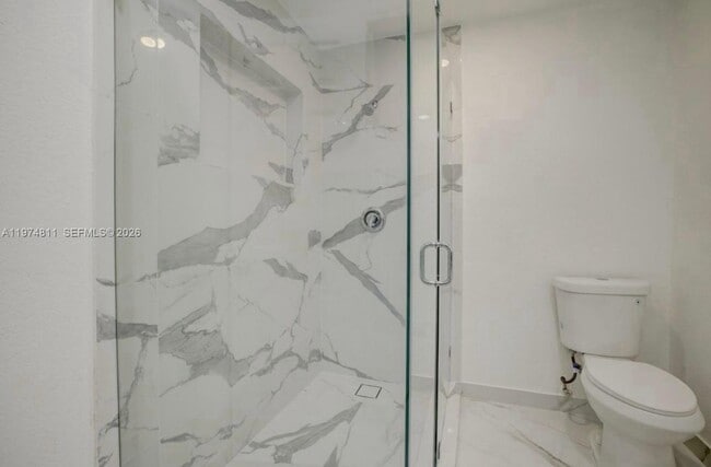 Building Photo - 1101 NW 14th Ct