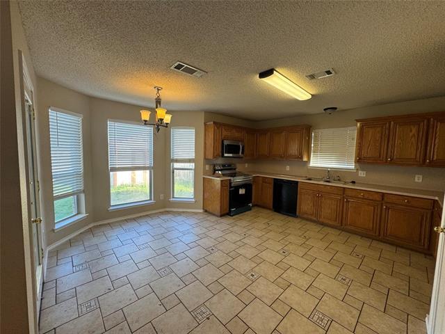 Building Photo - 7021 Spoonbill Ct
