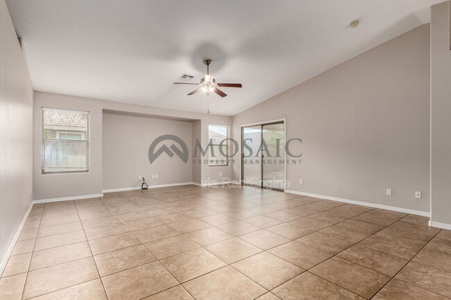 Building Photo - 3468 E Crescent Way