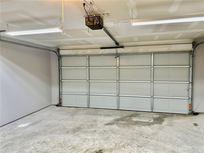 Building Photo - 816 NW 68th Ave