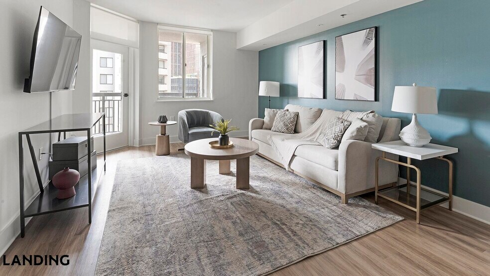 Building Photo - 1221 S Eads St