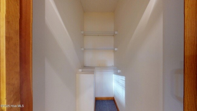 Building Photo - 1236 Rays Bridge Rd