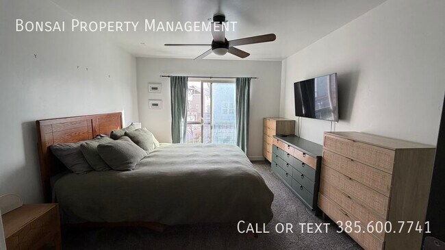 Building Photo - 860 San Savino Way