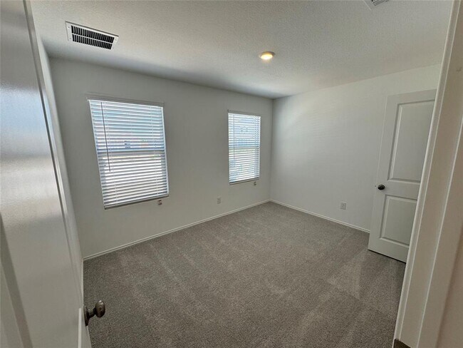 Building Photo - 2322 Dust Devil Dr