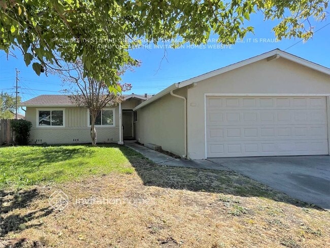 Building Photo - 137 Hastings Ave