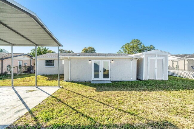 Building Photo - 7321 Parrot Dr