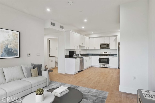 Building Photo - 8750 Sepulveda Blvd