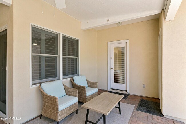 Building Photo - 8611 W Foothill Dr