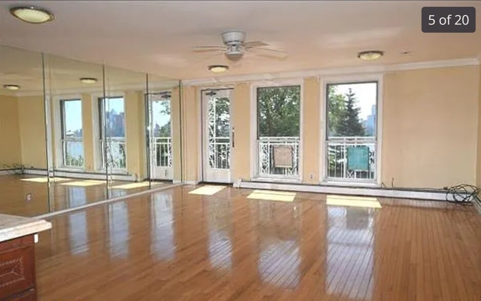 Living Room-Entrance to Balcony - 5311 Kennedy Blvd E