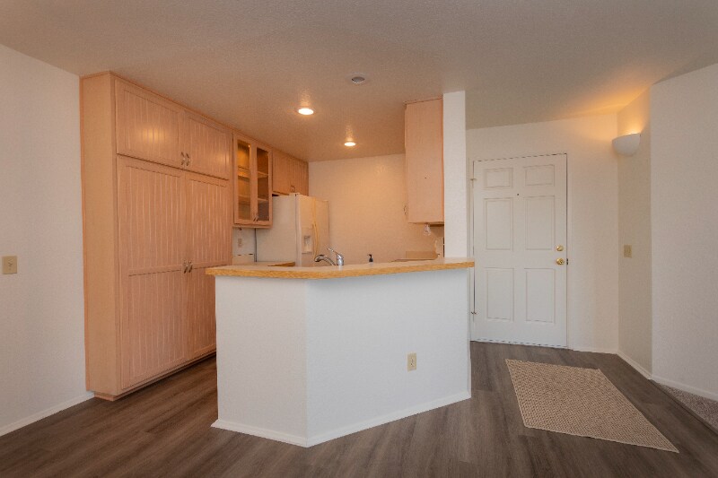Building Photo - 7027 Camino Degrazia