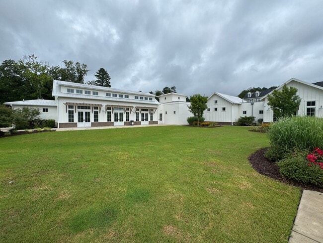 Building Photo - Lovely Colvard Farms Townhouse